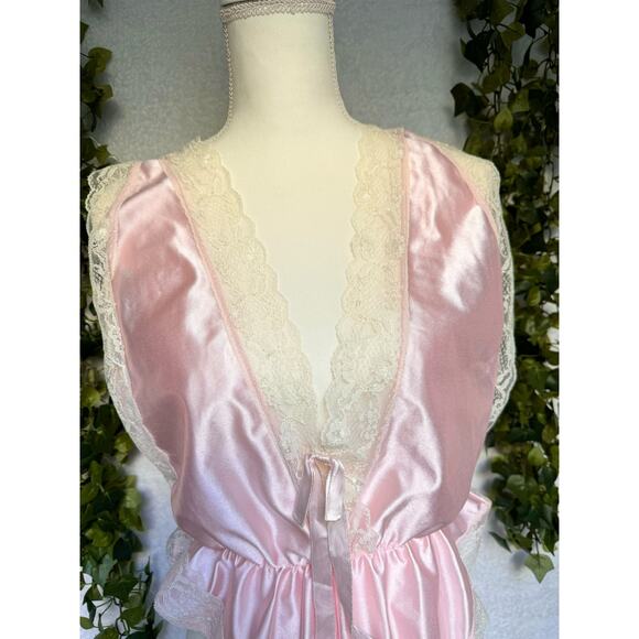Vintage Satin Pink Cream Lace Bodysuit Snap Closure Teddy Lingerie - Picture 3 of 10